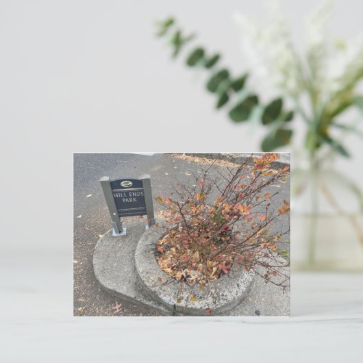 Mill Ends Park Postkarte (Stehend Vorderseite)