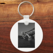 Millenium Bridge und St. Pauls Kathedrale Schlüsselanhänger (Vorderseite)