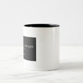 Millennials gegen Gen Z Zweifarbige Tasse (Mittel)