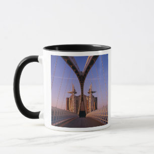 Millennium Bridge, Lowry Centre, Salford Tasse