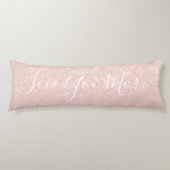 Millenniums-Pink-Liebe Mehr Typografie-Zitate Seitenschläferkissen (Vorderseite)