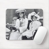 Millicent Herzogin von Sutherland und ihre Tochter Mousepad (Mit Mouse)