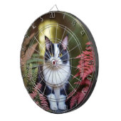 Milly die Ragdoll Katze, Dartboard mit Dartboard Dartscheibe (Vorderseite rechts)
