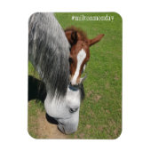 Milton Monday Magnet (Vertikal)