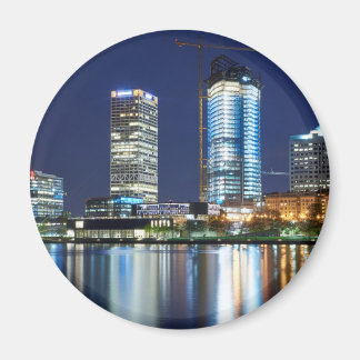 Milwaukee Skyline in der Nacht Magnet