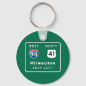 Milwaukee, WI Road Sign Schlüsselanhänger (Vorderseite)