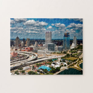 Milwaukee Wisconsin. Puzzle