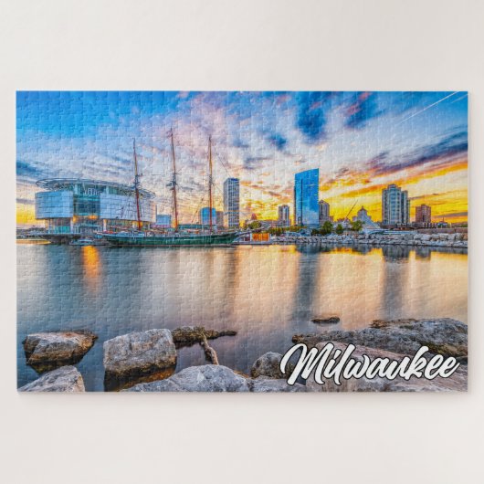 Milwaukee, Wisconsin, USA Puzzle (Horizontal)
