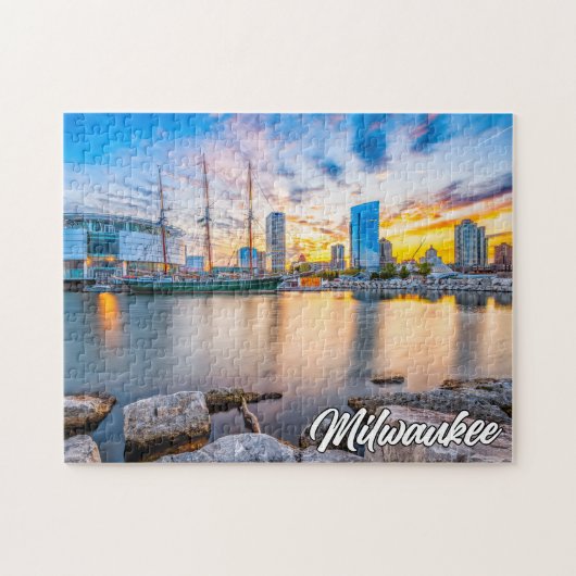 Milwaukee, Wisconsin, USA Puzzle (Horizontal)