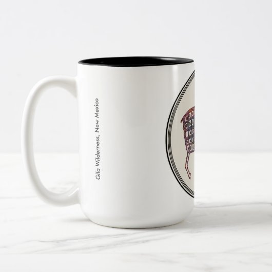 Mimbres Pottery Design Zweifarbige Tasse (Links)