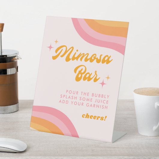 Mimosa Bar dazed & Verlobt Groovy Pink & Orange Sockelschild (In SItu)