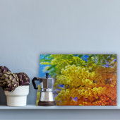 Mimosa Schneidebrett mit surrealistischen Farben