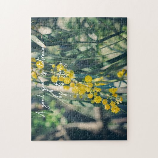 Mimosa Tree mit gelben Blumen Puzzle (Vertikal)