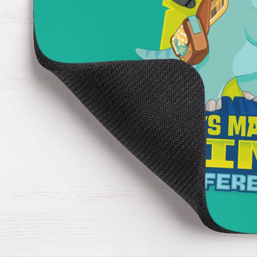 Min & Closing | Einen Unterschied machen Mousepad (Ecke)