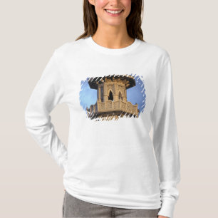 Minarett der Al-Majarra-Moschee, Sharjah, T-Shirt