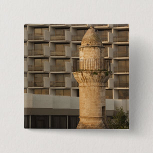 Minarett der Jama al-Bahr-Moschee am Wasser Button