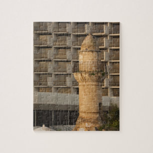 Minarett der Jama al-Bahr-Moschee am Wasser Puzzle