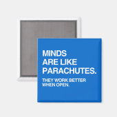 MINDESTENS WIE PARACHUTEN MAGNET (Vorderseite/Rückseite)