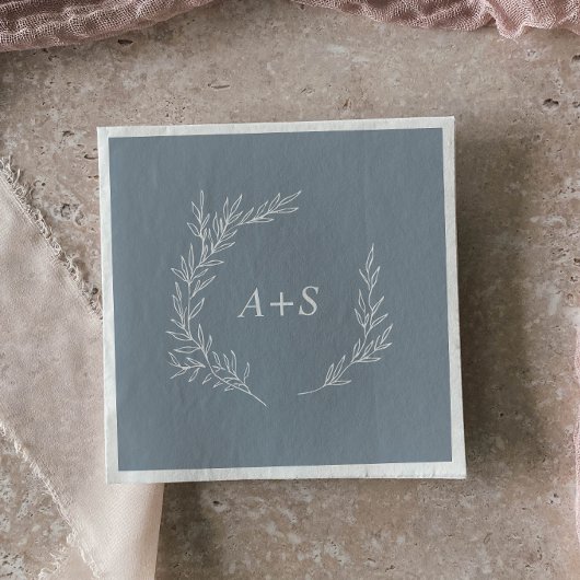 Mindestleaf | Blaue und weiße Monogramm Hochzeit Serviette