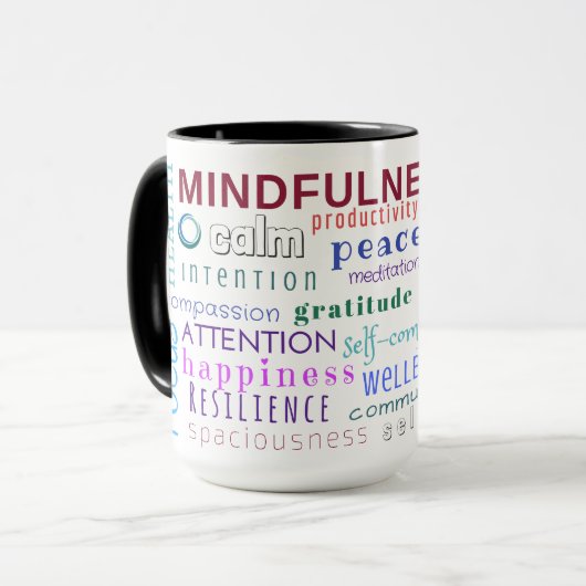 Mindfulness-Wort-Durcheinander-Tasse Tasse (Vorderseite Links)