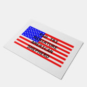 Mini-am-Shep-Name auf der Flagge rot tri Fußmatte (Schrägansicht)