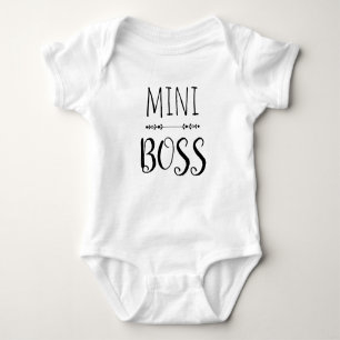 Mini Boss Blume Arrow Schwarzweiß Baby Strampler