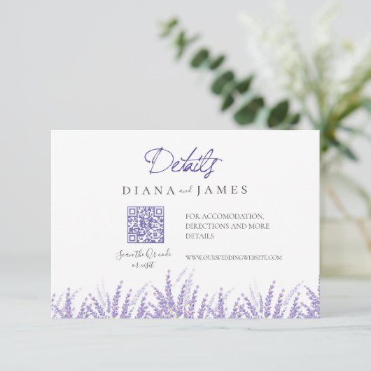 Mini Calligrafy Details Qr Code Lavender Wedding Begleitkarte (Stehend Vorderseite)
