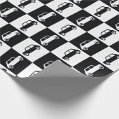Mini-Cooper mit schwarzer Checkerboard Geschenkpapier (Ecke)