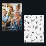 Mini Modern White Winter Frohe Weihnachten Foto Mitteilungskarte<br><div class="desc">Suchen Sie eine schöne und einzigartige Urlaubskarte, die Sie in diesem Jahr an Ihre Freunde und Familie schicken können? Schauen Sie nur auf unsere Mini Modern White Winter Frohe Weihnachts Foto Note Card! Diese einfache und elegante 3.5x2.5-Karte zeigt Ihr Lieblings-Vollblut-Foto in dunklem bis dunklem Ton, überlagert mit "Frohe Weihnachten" in...</div>