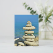 Mini Stone Stack Design Postkarte (Stehend Vorderseite)