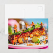 Miniarbeiter, die GRILLEN Schweinerippen kochen Feiertagspostkarte (Vorne/Hinten)