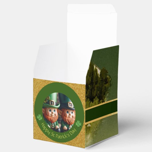 Miniatur Leprechaun St Patrick's Day CFB Geschenkschachtel (Geöffnet)