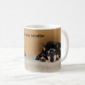 Miniatur Pinscher aka Button Liebe Name des Tieres Kaffeetasse (VorderseiteRechts)