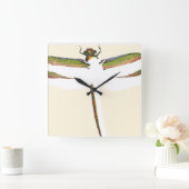 Miniature Dragonfly on White Background Quadratische Wanduhr (Zuhause)