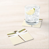 Miniaturlibelle auf weißem Hintergrund Rechteckiger Pappuntersetzer (Vor Ort)