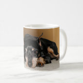 Miniaturpinscher-alias minimales Button Kaffeetasse (VorderseiteRechts)