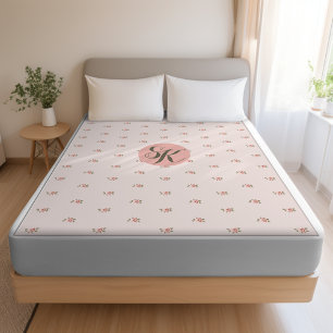 Miniaturrosen & Monogramm Sherpadecke