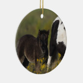 Miniaturstute u. Fohlen in den Blumen Keramikornament (Rechts)