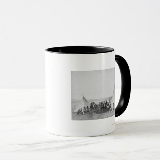 Minikonou-Amerikanische Ureinwohner außerhalb von Tasse (VorderseiteRechts)