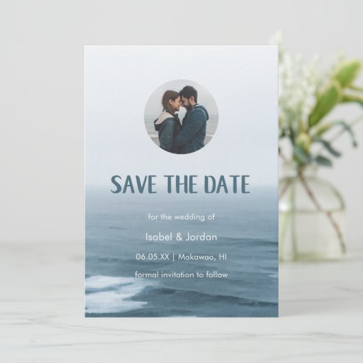 Minimal Beach Wedding Foto Save the Date (Stehend Vorderseite)