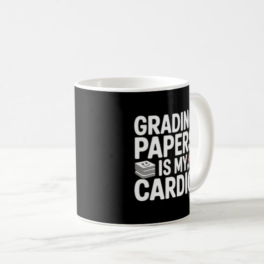 Minimal Black and White Teacher Grading Quote Mug Kaffeetasse (VorderseiteRechts)