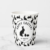 Minimal Black Rabbit Pattern Modern Happy Easter Pappbecher (Vorderseite)