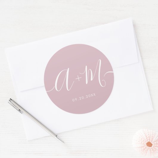 Minimal blush pink Monogram Script Hochzeit Runder Aufkleber (Umschlag)