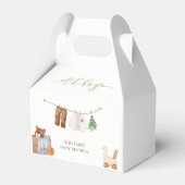 Minimal Boho Boy Clothes Kinderdusche Geschenkschachtel (Vorderseite)