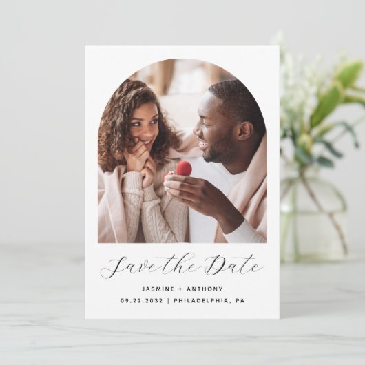 Minimal Boho Foto Arch Script Schwarz und Weiß Save The Date (Stehend Vorderseite)