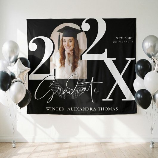 Minimal Bold Year Arch Grad Photo Graduation Black Wandteppich