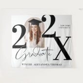 Minimal Bold Year Arch Grad Photo Graduation White Wandteppich (Vorderseite (Horizontal))