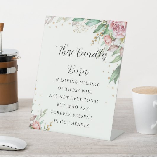 Minimal botanisch im Zeichen des Love Memory Sockelschild (In SItu)