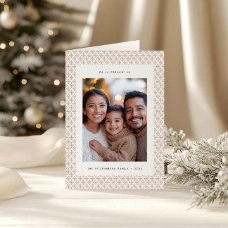 Minimal Brown and White Snowflake Weihnachtskarte Feiertagskarte