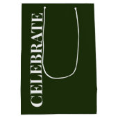 Minimal CELEBRATE | Forest Green Holiday Mittlere Geschenktüte (Rückseite)
